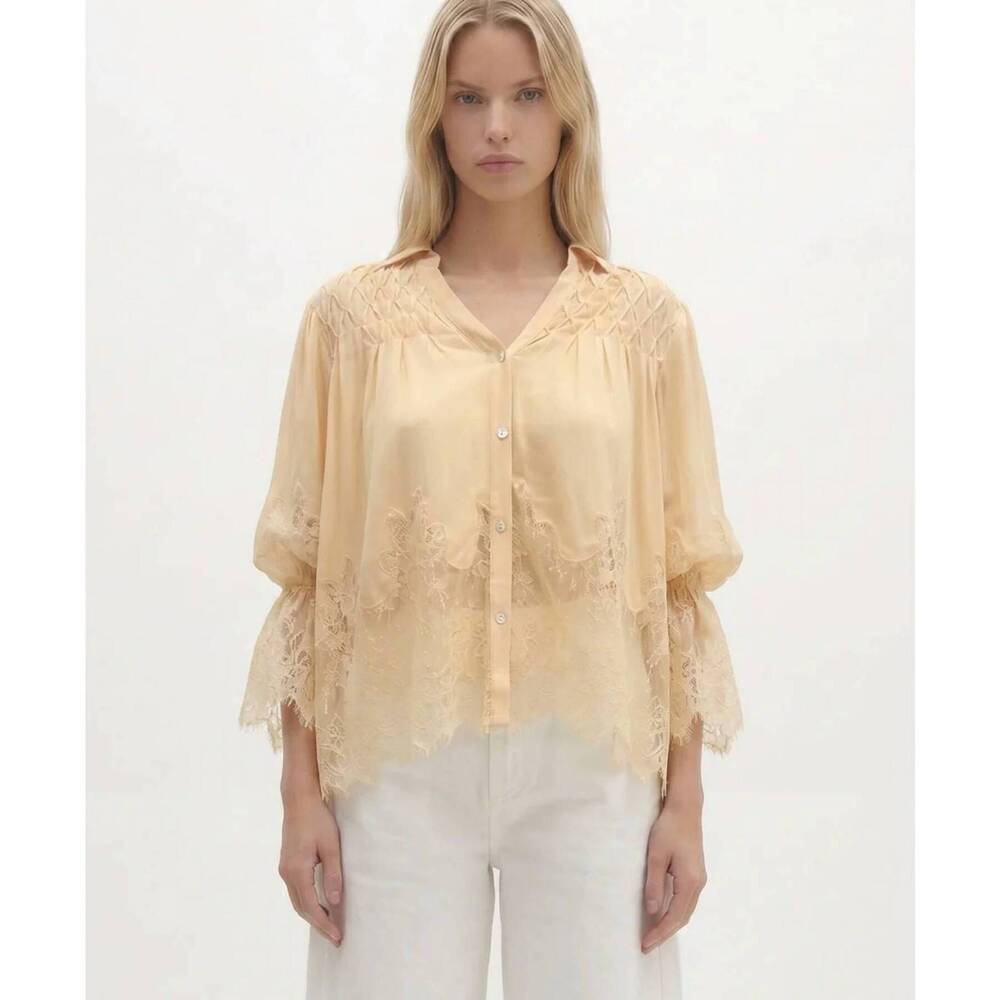 NEW BERENICE cristy v-neck shirt with lace detail in yellow